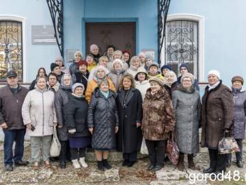 Ольга Митрохина устроила экскурсию в Елец активистам общества инвалидов
