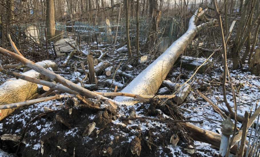 Общественность города Ельца требует возбудить уголовные дела по факту не выполнения контракта, причинению ущерба, мошенничества и превышению должностных полномочий!