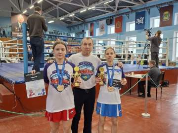 Девушки из Ельца снова привезли медали с турнира по боксу