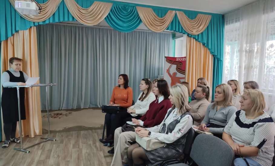 Вчера в детском саду №14 прошло заседание городского методического объединения педагогов-психологов дошкольных образовательных организаций