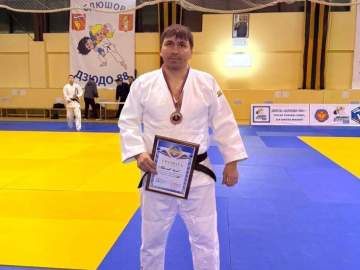 Сотрудник полиции из Ельца Сергей Поваляев занял третье место на Всероссийском турнире по дзюдо