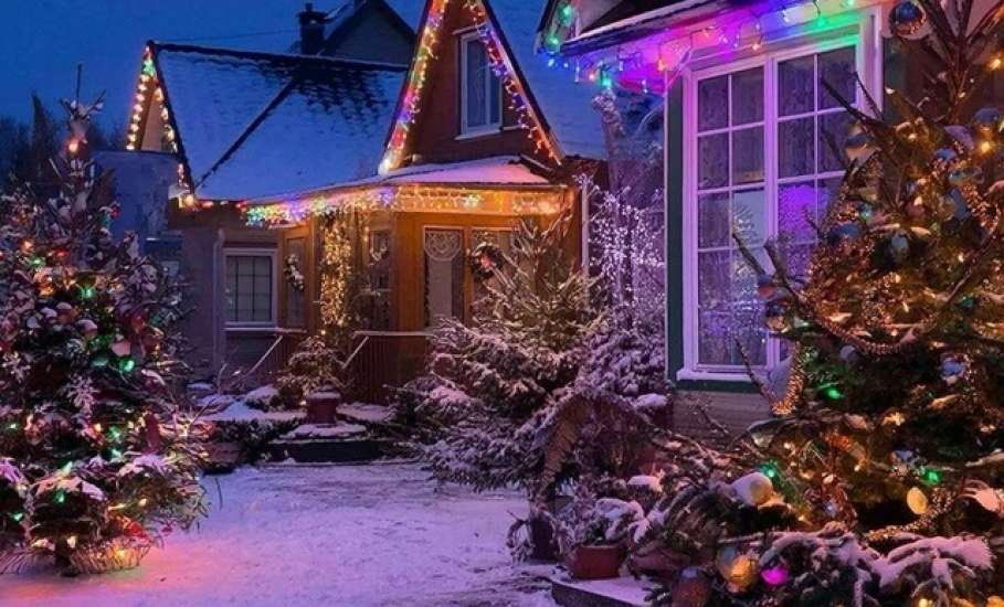 Администрация города Ельца проводит конкурс на лучшее новогоднее оформление