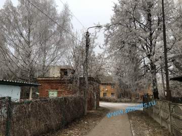 ЧП в Ельце! Кирпичная электроподстанция в городе Ельце рассыпается на глазах у детского сада!