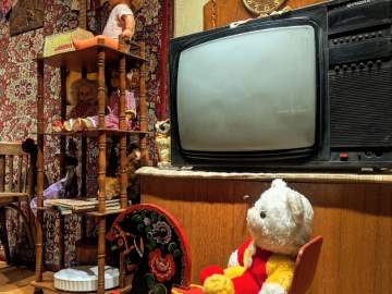 Приглашаем окунуться в праздничную атмосферу и посетить выставку "Советский Новый год"!