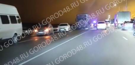 Под Ельцом вчера вечером произошла массовая авария!