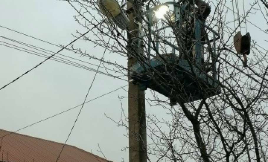 На улице Рязанской, 17, 25, 35, 47, 41 восстановили уличное освещение!