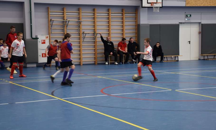 Прошел футбольный турнир &laquo;Кубок Деда Мороза&raquo;, собравший лучшие команды СШ Елецкого округа, клубы &laquo;Витязь&raquo; и &laquo;Воргол&raquo;