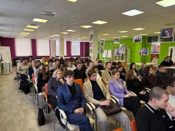 Студенты ЕГУ имени И.А. Бунина встретились с представителями Центра развития креативных индустрий