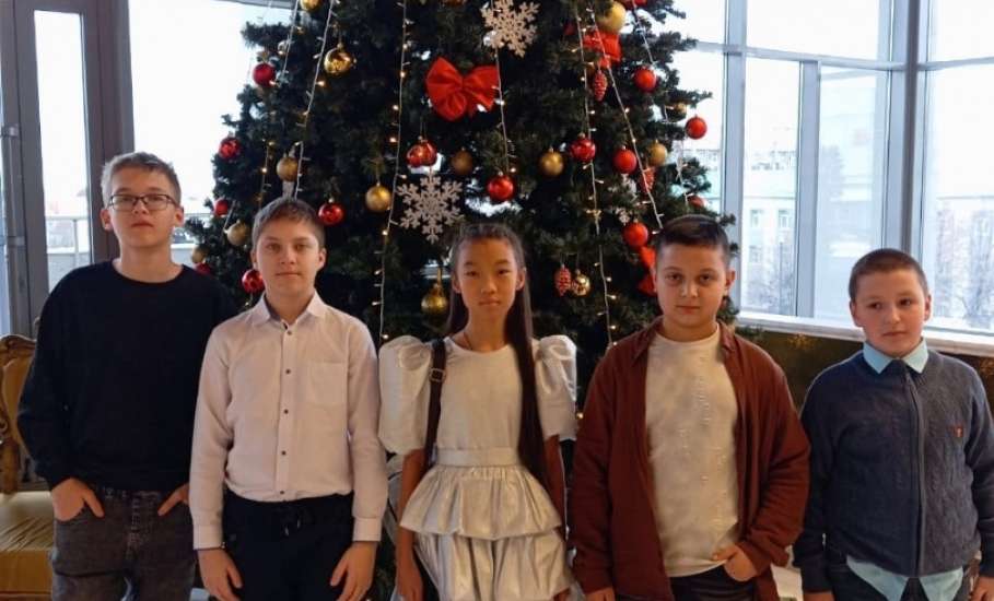 23  декабря 2025 года в Государственном академическом театре драмы имени Л.Н. Толстого состоялся волшебный новогодний праздник &mdash; Губернаторская ёлка!