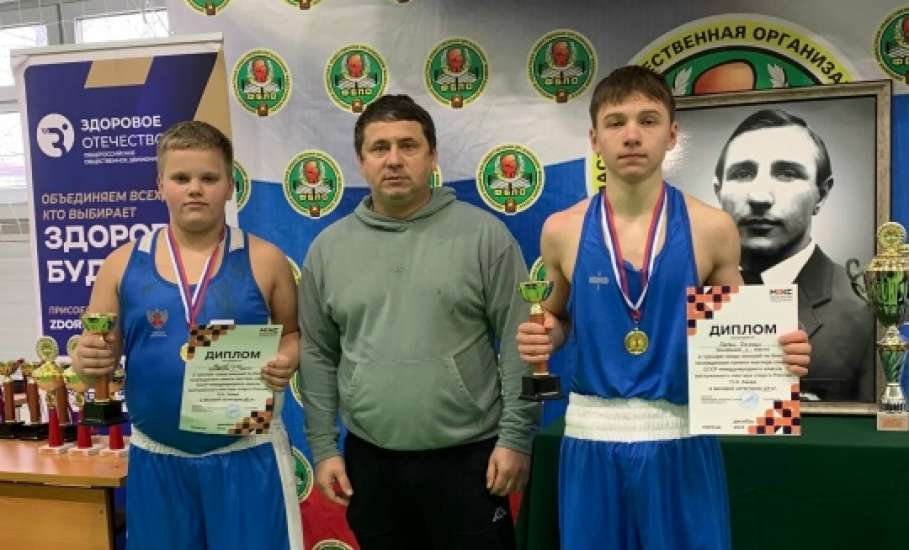 Два елецких боксёра заняли первые места в турнире по боксу, проходившем в Липецке