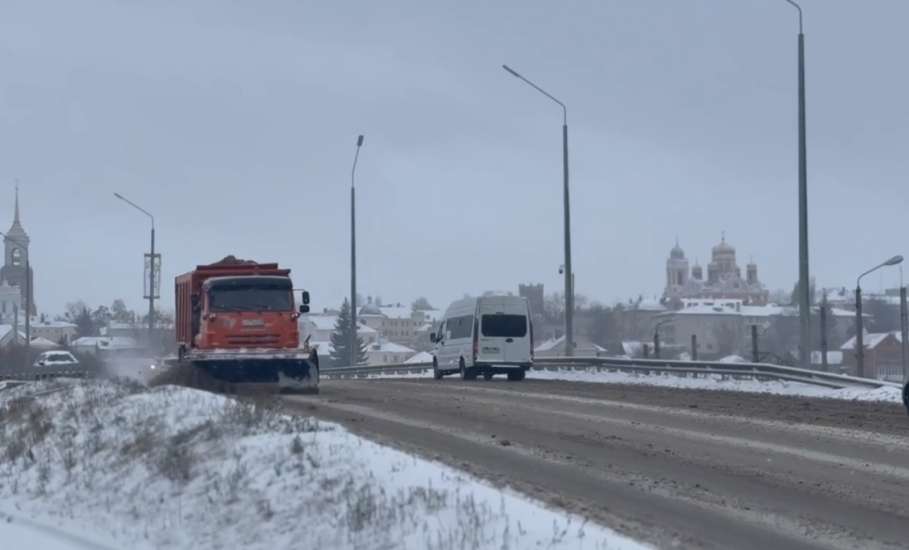 Вячеслав Жабин: &laquo;Прогнозы синоптиков подтвердились: Елец встречает первый сильный снегопад!&raquo;