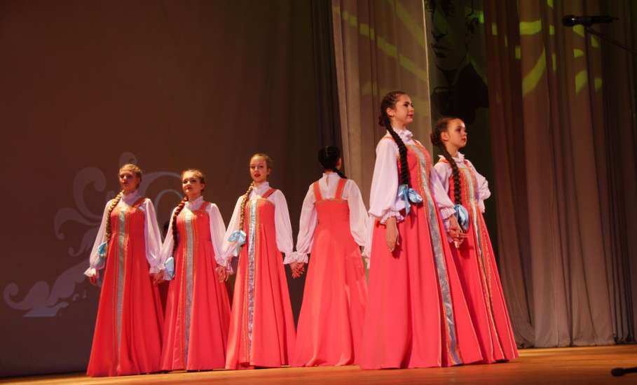 23 декабря в стенах Елецкого государственного университета имени И.А. Бунина прошел праздничный вечер, посвященный 50-летию ДК &laquo;Эльта&raquo;