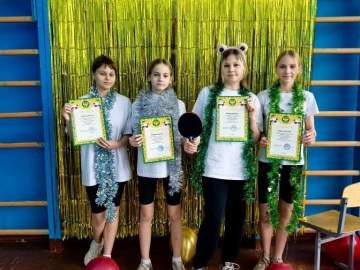 В преддверии Нового года состоялся открытый Новогодний турнир по настольному теннису среди обучающихся МАОУ ДО &laquo;Детско-юношеский центр им. Б. Г. Лесюка&raquo;