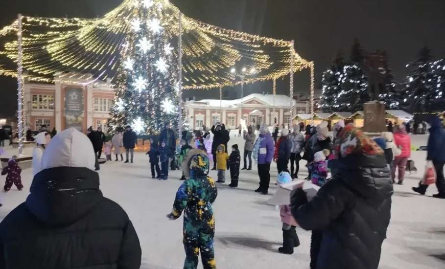 Новогоднее волшебство в нашем городе!