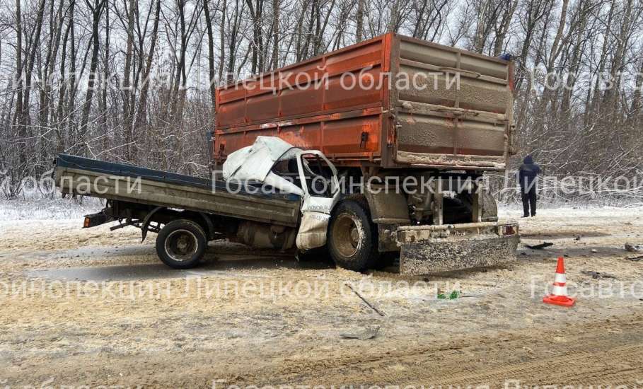 В Липецком районе автоинспекторы устанавливают обстоятельства смертельного ДТП!