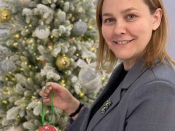 Команда заместителей главы города Ельца активно приняла участие в ежегодной акции &laquo;Ёлка желаний&raquo;