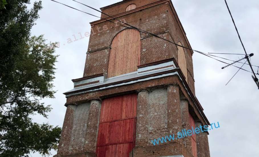 В Ельце законсервировали колокольню Троицкого мужского монастыря!