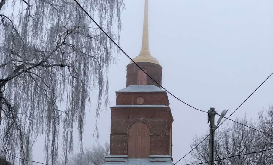 В Ельце законсервировали колокольню Троицкого мужского монастыря!
