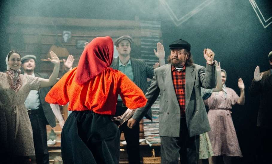 Афиша драмтеатра &laquo;Бенефис&raquo; на сегодня и завтра!