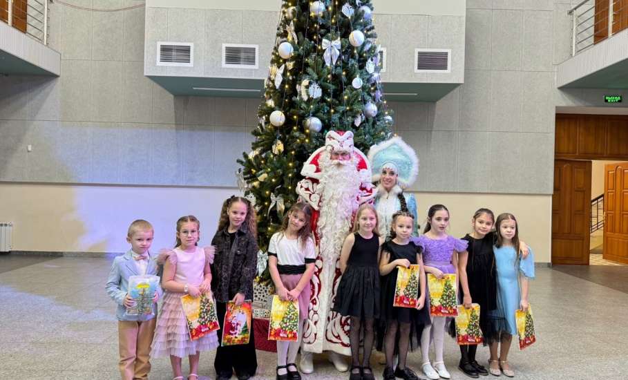 В ДК Железнодорожников проходят утренники