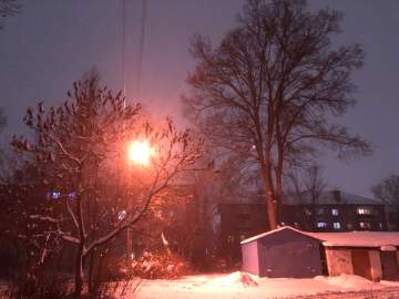 Игорь Артамонов: &laquo;В Ельце обломки БПЛА попали в несколько многоквартирных жилых домов! Есть пострадавшие&raquo;