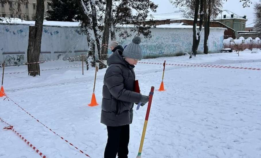 В канун Рождества Христова на территории Детского парка прошли городские соревнования "Мандариновый забег"
