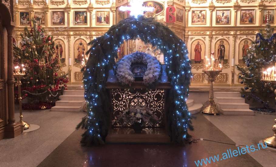 Рождество Христово в Знаменском женском монастыре. С праздником!