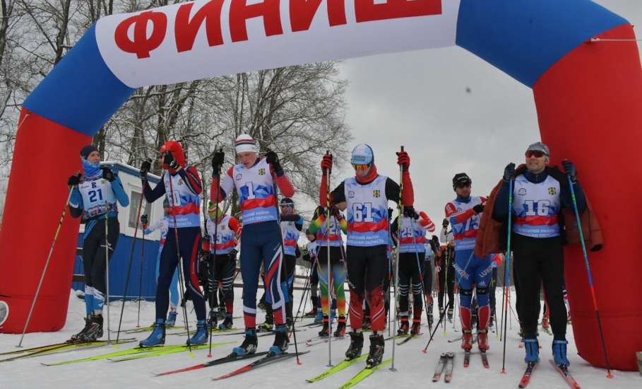 Более 140 спортсменов из пяти регионов съехались на площадку МАУ ФОК &laquo;Воргол&raquo;, чтобы принять участие в Рождественской лыжной гонке &laquo;Открытие сезона 2026&raquo;