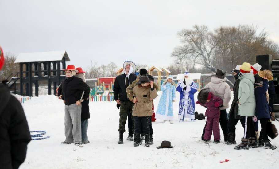 ЗИМНИЕ ЗАБАВЫ.  На фестивальной площадке &laquo;Казачья застава&raquo; прошел яркий, веселый и незабываемый праздник!