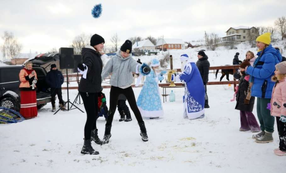 ЗИМНИЕ ЗАБАВЫ.  На фестивальной площадке &laquo;Казачья застава&raquo; прошел яркий, веселый и незабываемый праздник!