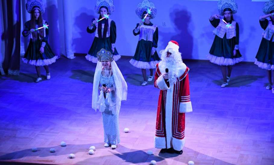 В большом зале духовно-просветительского центра Елецкой епархии состоялся городской Рождественский концерт!