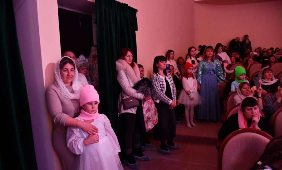 В большом зале духовно-просветительского центра Елецкой епархии состоялся городской Рождественский концерт!