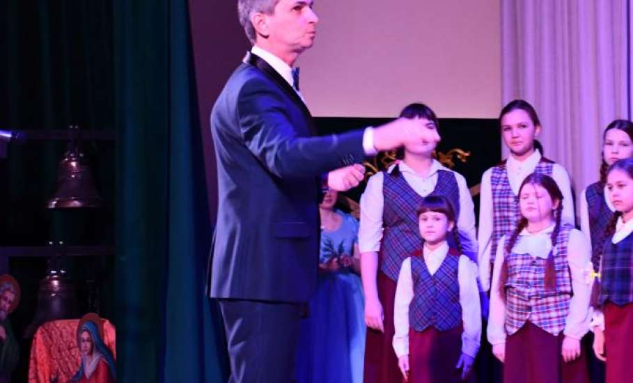 В большом зале духовно-просветительского центра Елецкой епархии состоялся городской Рождественский концерт!