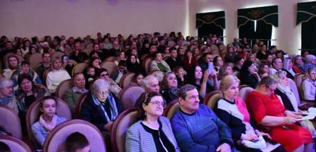 В большом зале духовно-просветительского центра Елецкой епархии состоялся городской Рождественский концерт!