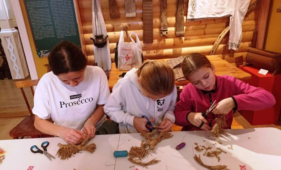 В эти праздничные дни в музее купечества и сословий царила атмосфера теплого, новогоднего творчества