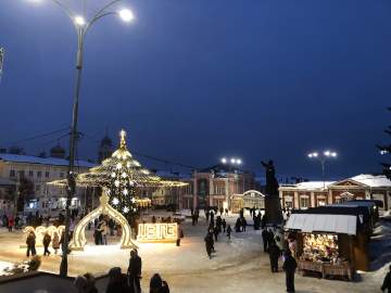 Афиша праздничных мероприятий на сегодня, 9 января 2026 года  в Ельце. Танцы на воде под дождём!