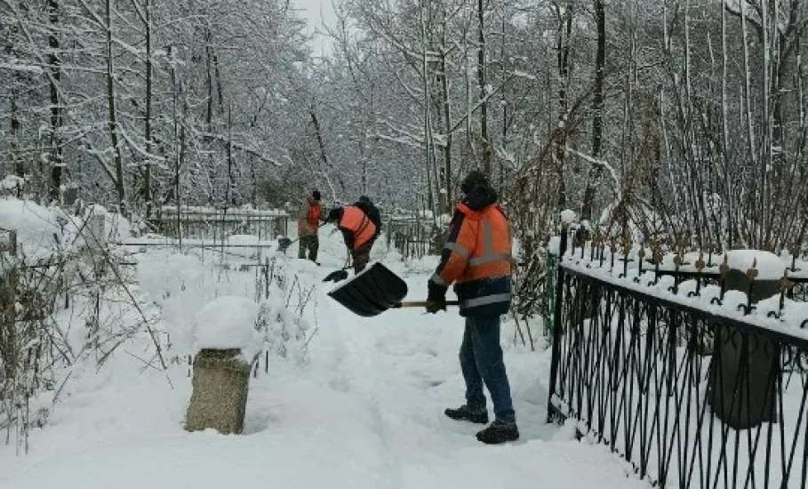 Уборка снега идёт в Ельце по плану