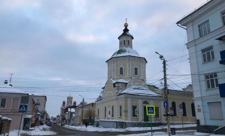 Ельчанка нашла банковскую карту и оплатила свои покупки. Получила срок