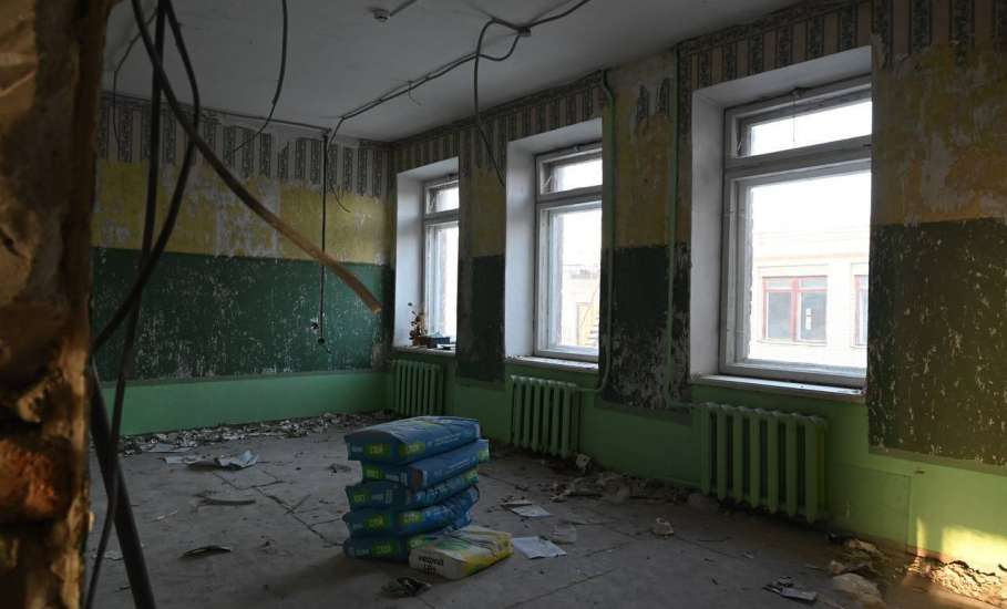 Вячеслав Жабин: &laquo;В этом году отремонтируем второй корпус школы № 17. Ремонтные работы уже стартовали&raquo;