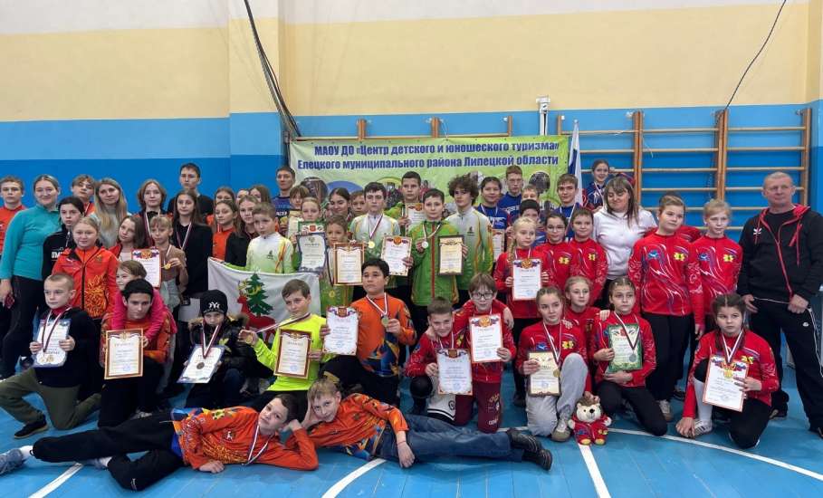В посёлке Солидарность состоялось Первенство Елецкого округа по спортивному туризму