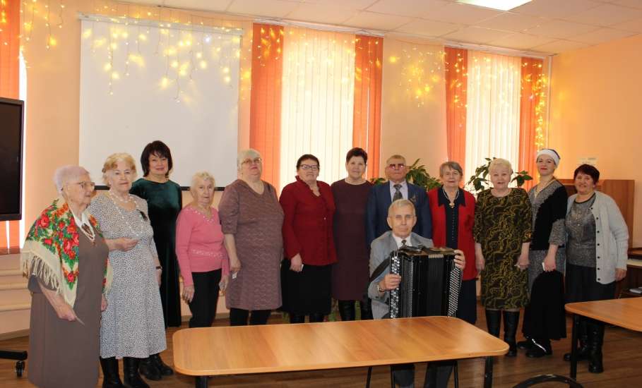 Вечер-настроение &laquo;Как встречают Новый год люди всех земных широт&raquo;