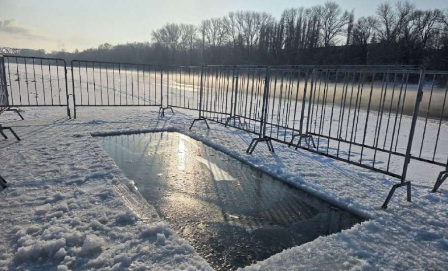 Массовое купание пройдет на реке Быстрая Сосна в районе городского пляжа