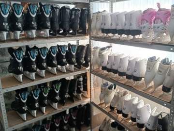 В ФОК &laquo;Виктория&raquo; завезли новые ледовые коньки в прокат! Теперь в Ельце можно кататься с удовольствием!