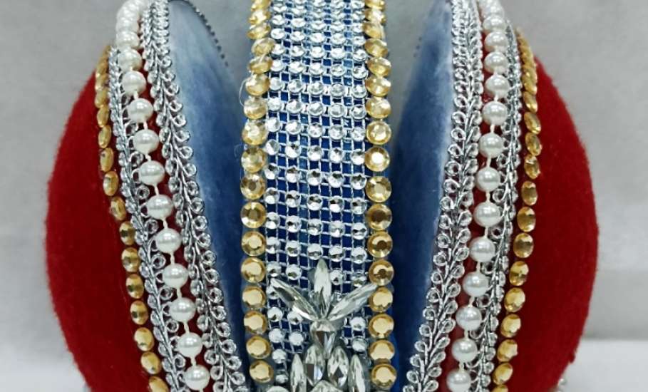 Подведены итоги народного голосования за приз зрительских симпатий в рамках конкурса ёлочных игрушек в стиле XIX века в Музее купечества и сословий.