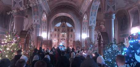 Крещенский Сочельник &mdash; время, когда надо быть в храме