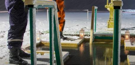 Сегодня, в ночь с 18 на 19 января, православные верующие отмечают Крещение Господне!