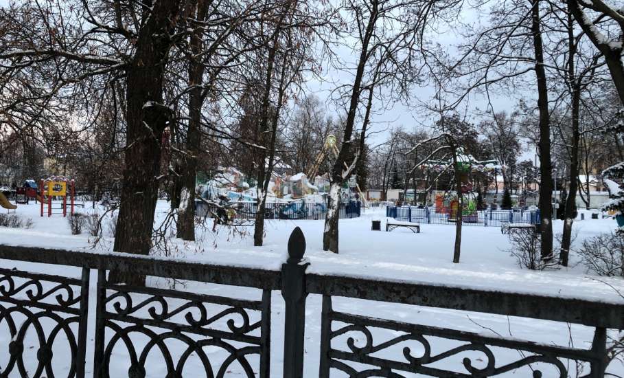 В Ельце несовершеннолетний обвиняется в незаконном обороте наркотиков