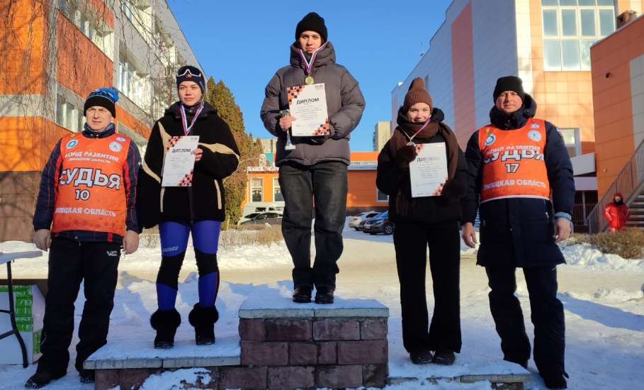 В Липецкой области прошли соревнования по лыжным гонкам