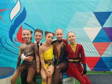 Город Елец снова заявил о себе как о значимом центре притяжения юных фигуристов!