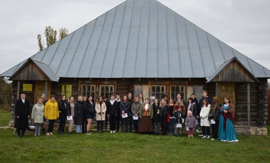 В усадьбе Буниных в Озёрках будет создано многослойное образовательно-творческое пространство